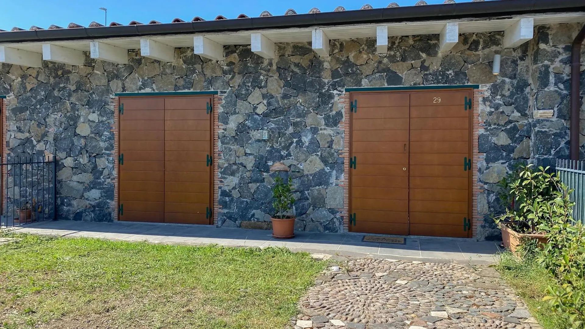 Al Borgo - Tenuta Borsari Frascati Bed & Breakfast