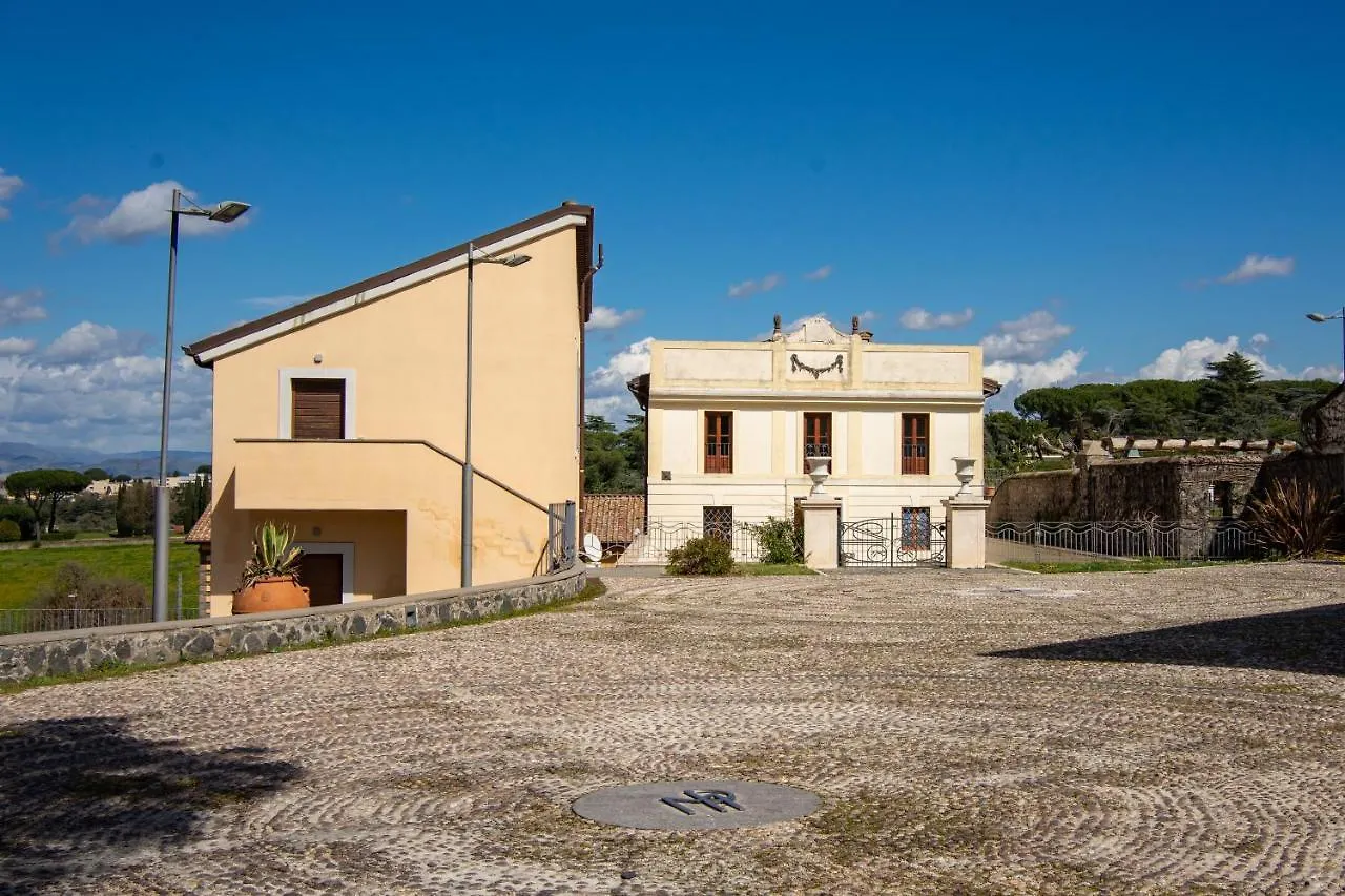 Al Borgo - Tenuta Borsari Frascati 0*,  Italy